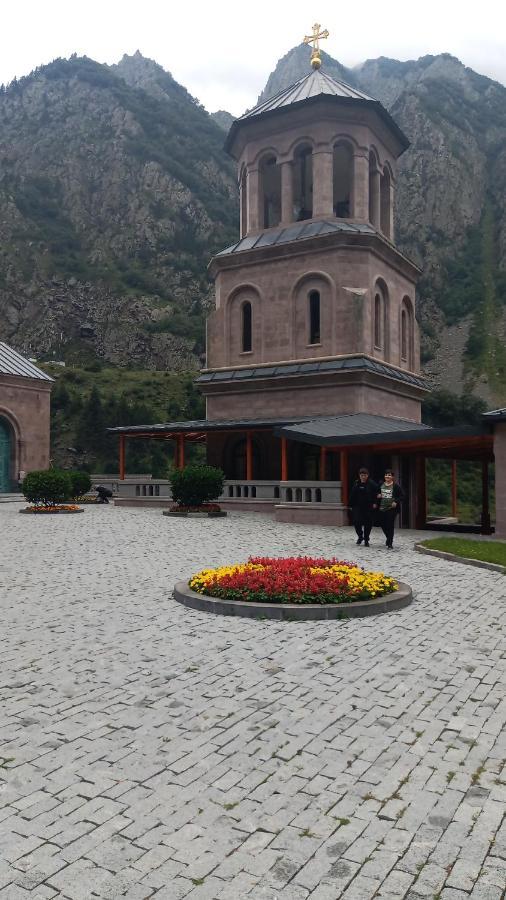 Eastern Georgia Kazbegi Exterior photo