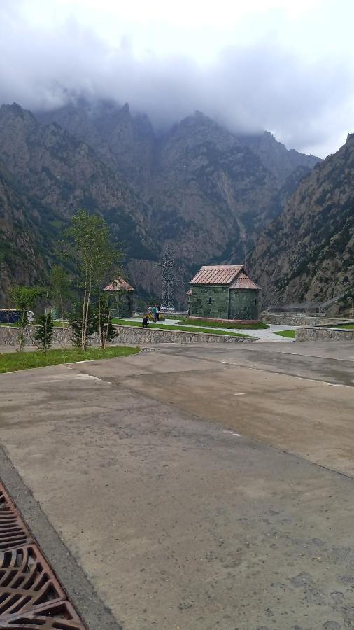 Eastern Georgia Kazbegi Exterior photo